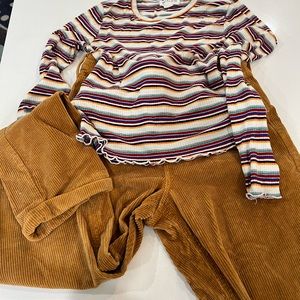 Tan/yellow American eagle corduroy pants